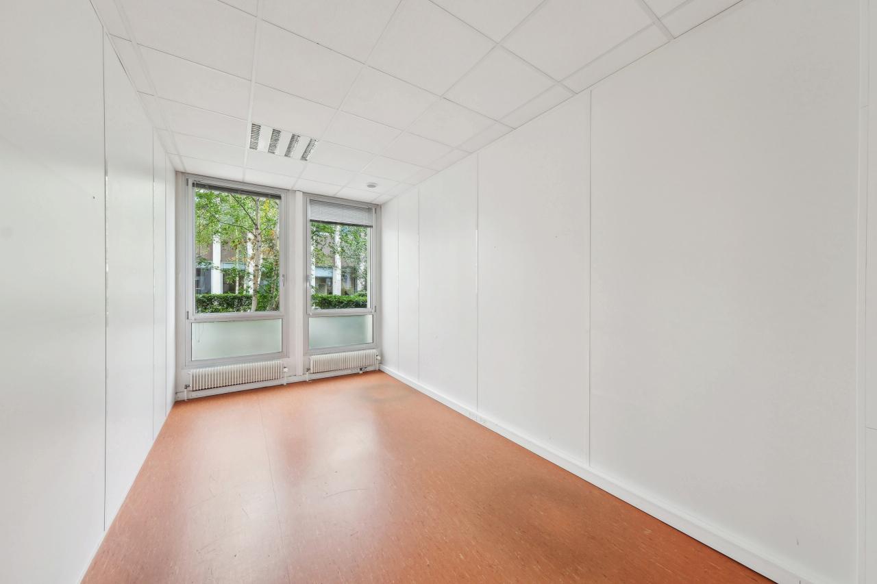Bureau Paris 602m² Location bureau Paris OLBUR2423588 8